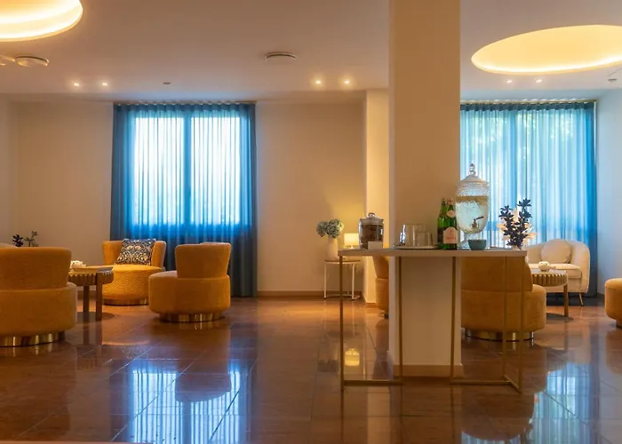 Hotel Eden