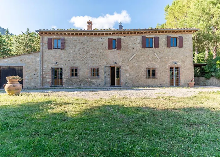 Luxury Villa Tre Querce W View - Private E Relaxing Location Under Stars By Tripcare