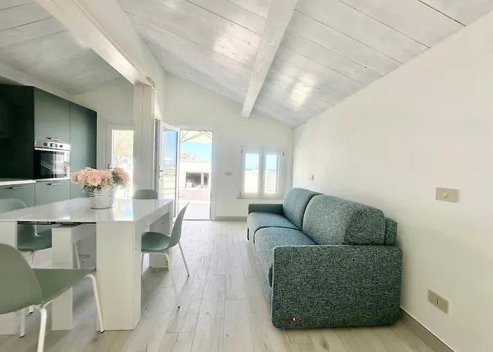 Design Apartment On The Beach