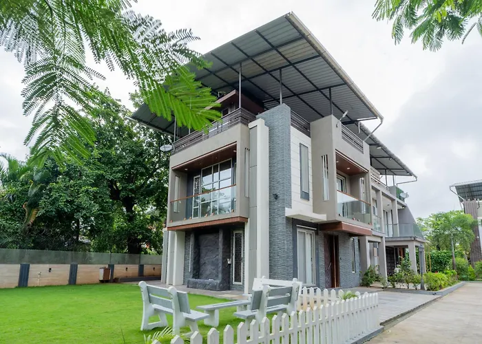 Alaya Stays Imperial Serenia 3-Bhk With Common Pool & Garden Near Karla Cavs And Bhushi Dam