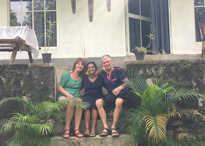 Little Wood Villa And Retreats Doluwa