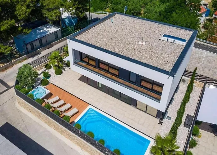 Villa Omega