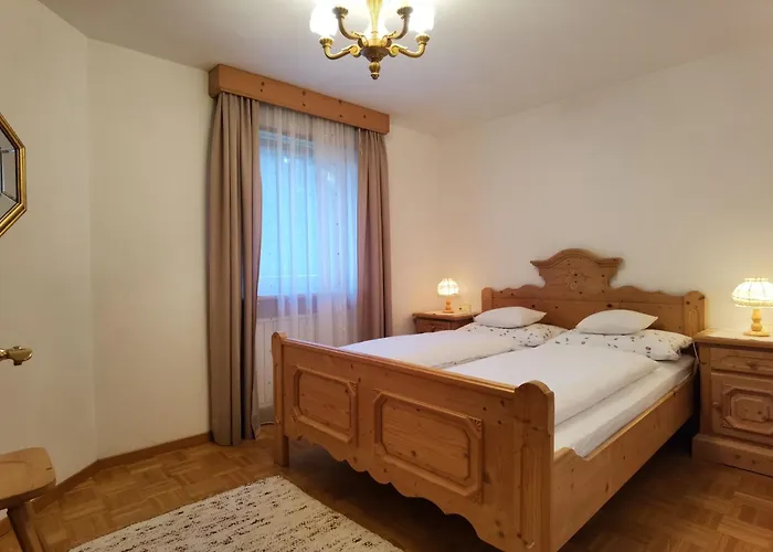 Apartment Enrosadira Pedraces