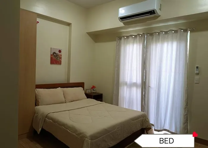 St Honore Megaworld Near Iloilo Convention Center Pool And Free Wifi