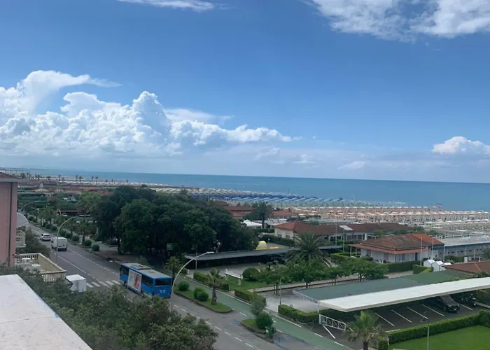 Saporedimare - Full Comfort Quiet Apartment With Seaview Rooftop Pool