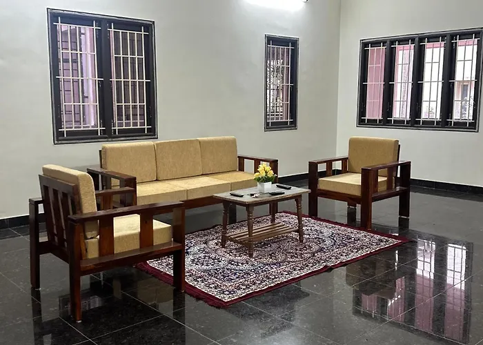 Plushstays Service Apartment