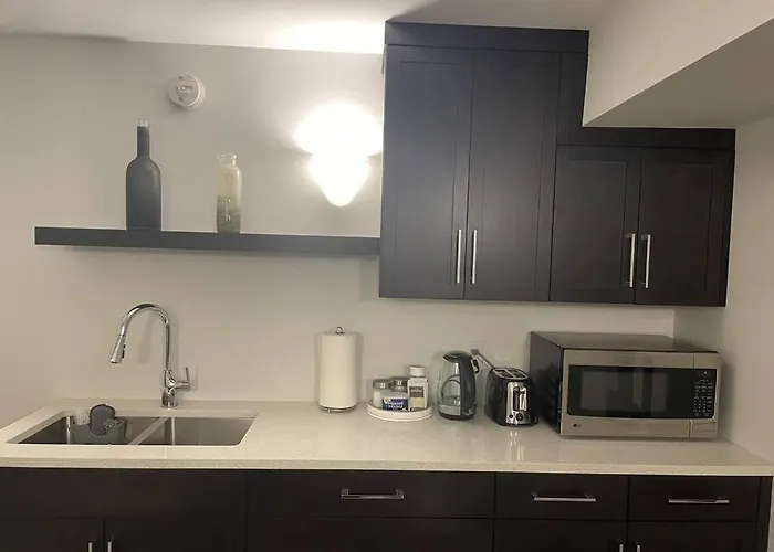 Tanager Place