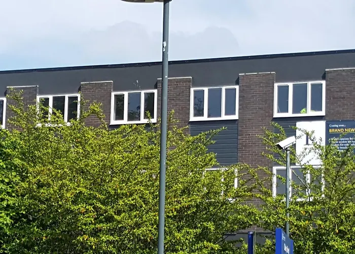 Legends Court, Wolverhampton