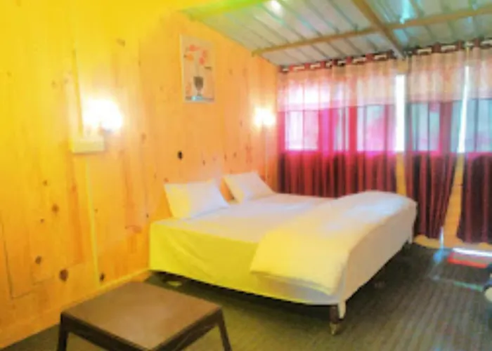Goroomgo Peace Space Resort Nainital