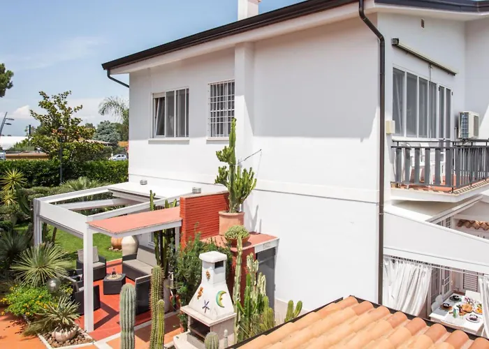 Villa Viola - 350 Mt From The Beach - Outdoor Jacuzzi