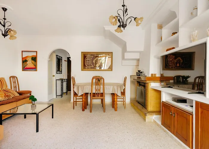 Chalet En Algeciras, Piscina Y Paddle A 4 Minutos De Playa De Getares