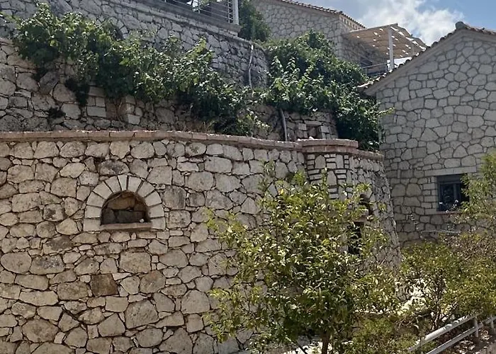 Sun Castle Houses