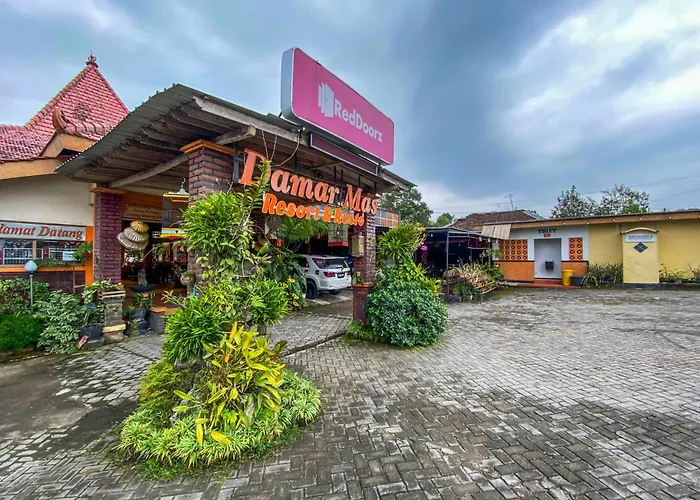 Reddoorz At Damar Mas Gunung Kelud Kediri
