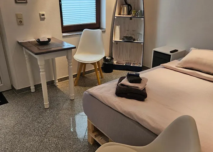 Standardzimmer Nahe Messe Und Airport