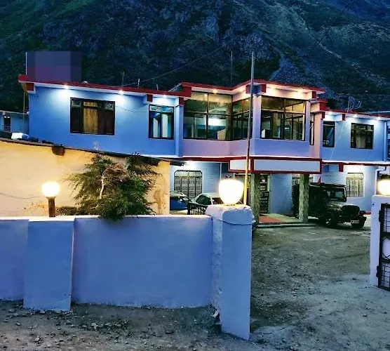 Badrinath Guest House