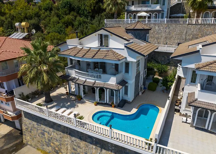 Villa Mit Einzigartigem Ausblick