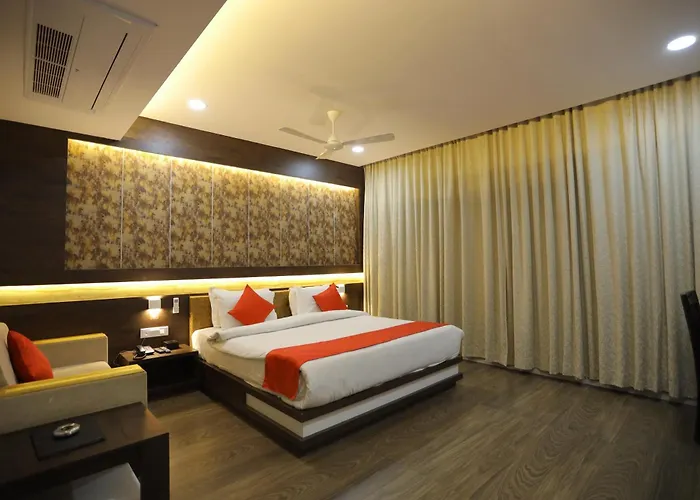 The Grand Astoria Somanth By Shivalaya Darshanam
