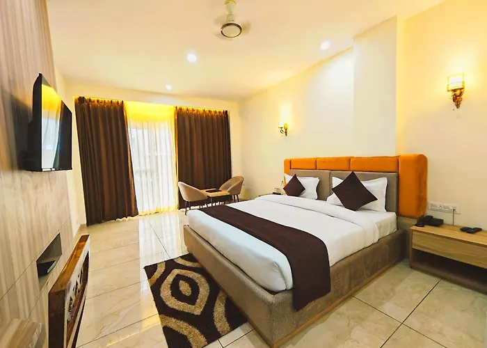 Hotel Pines And Peeks By Tws Hotels