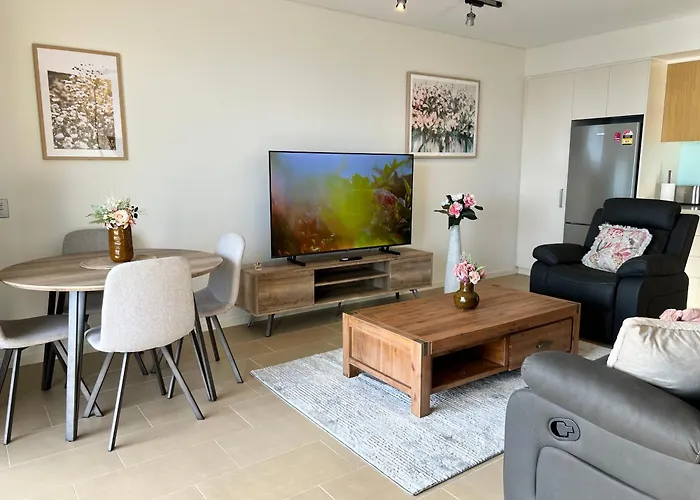 Sea Pearl Apartment At Waterfront