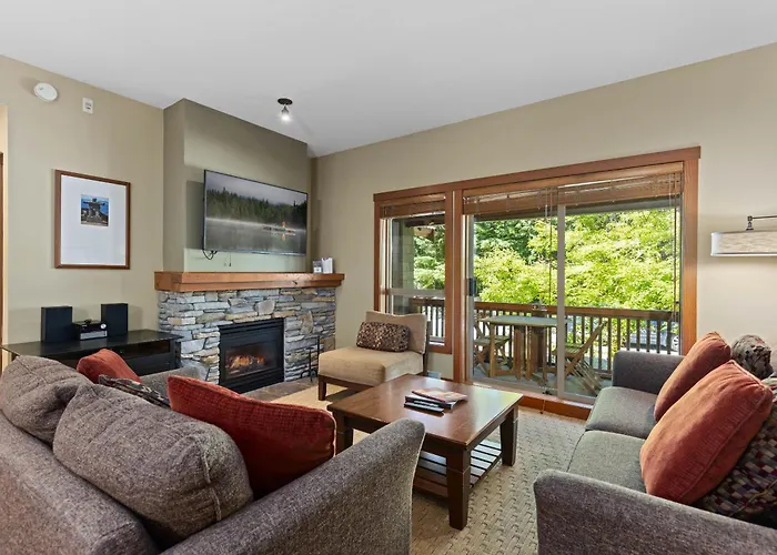 Horstman House By Whistler Premier