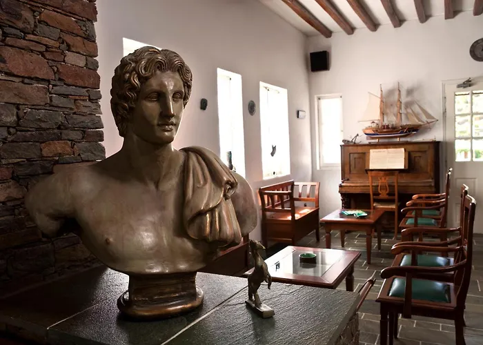 Alexandros Hotel