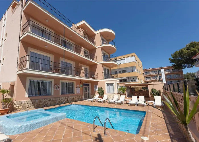 Martinez Apartments