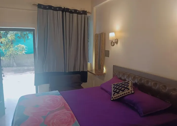 Beach Deluxe Guesthouse Carolina'S