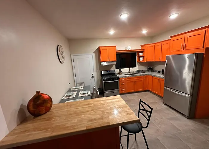 Sunrise Apartments