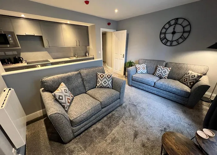 The Globe Apartments And Bedrooms