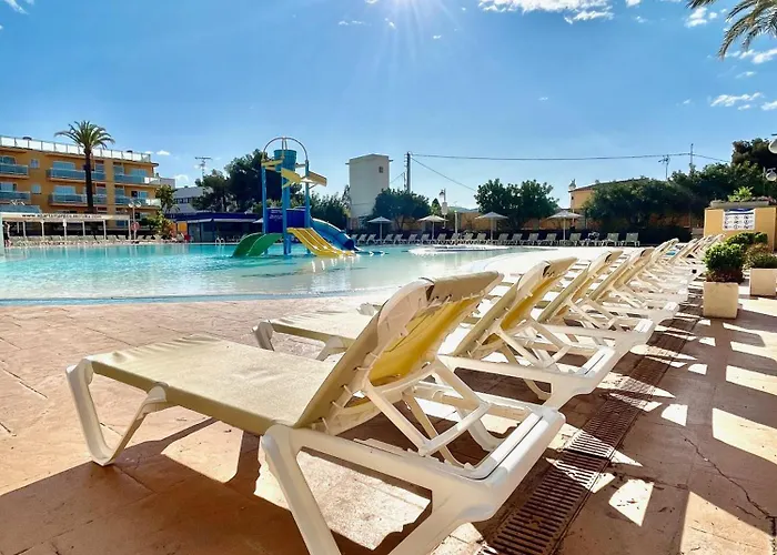 Apartamentos Turisticos Terralta