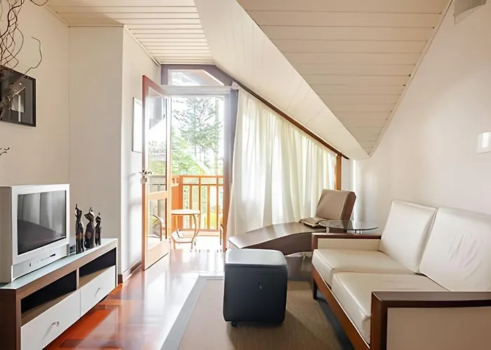 Apartamento Duplex A 300 Mts Do Centrinho!