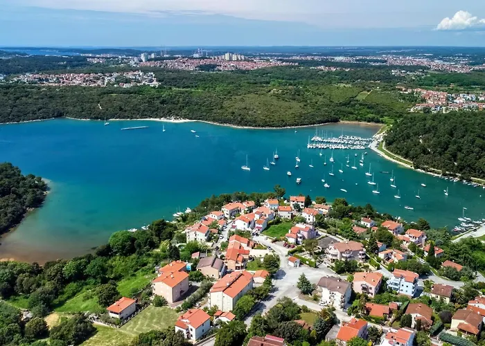 Seaside Holiday House Banjole, Pula - 21406