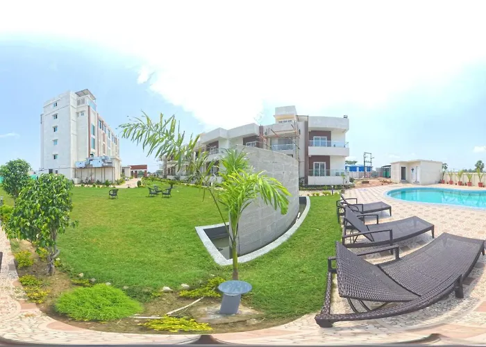 7 Hills Hotel & Resort