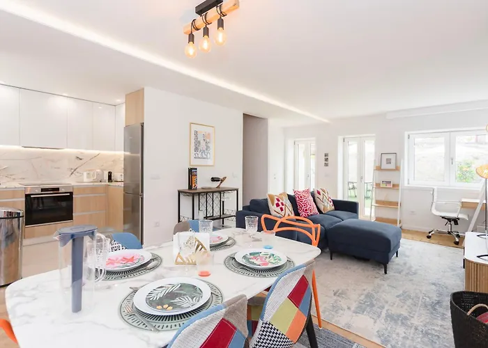 Liiiving In Matosinhos- Colorwave Terrace House