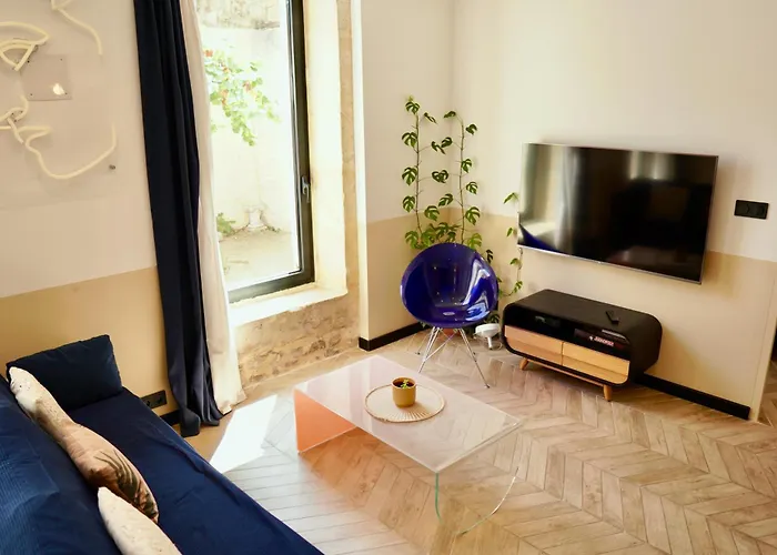 Roma Divine Home Cinema Et Jardin