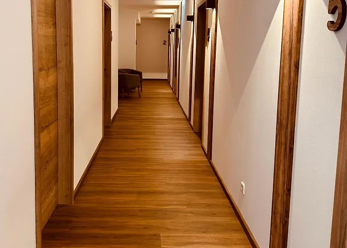 Hotel Gaststaette Weinbruecke
