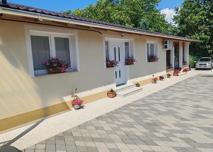 Mamacska Apartmanok