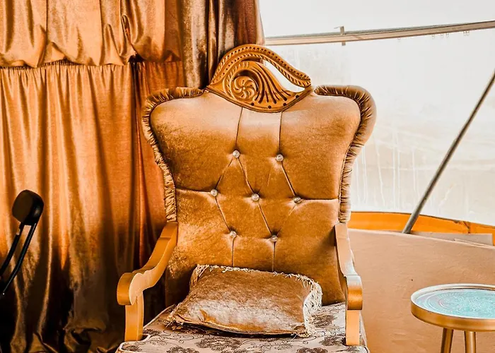 Rum Lara Luxury Camp