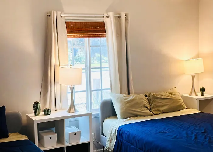 Los Angeles Home Located In Beautiful Pasadena