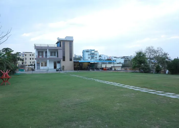 Shiv Ashray Resort
