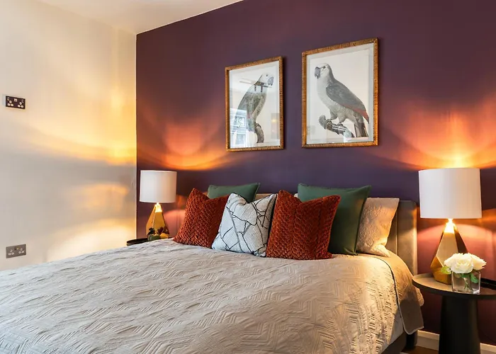 King Studio Apartment With Garden And Parking