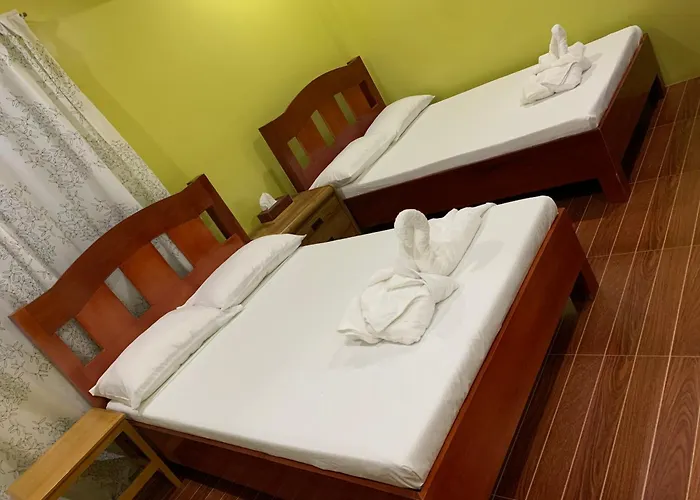 Robertos Resort