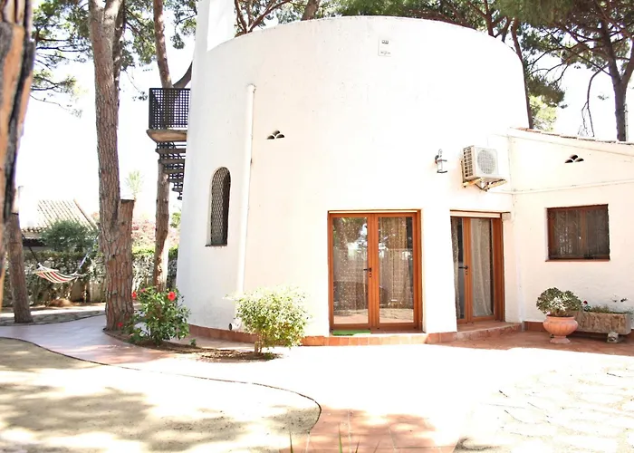 Latorre Seafront Villa