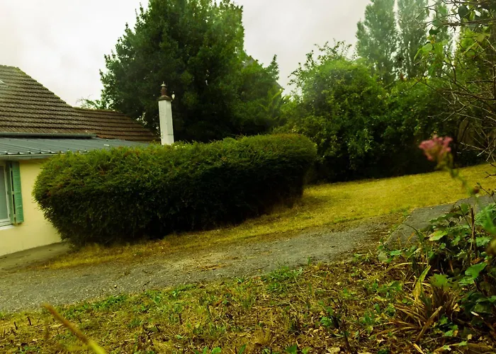 Maison Avec Jardin, Centre Ville Et Plage A Pieds