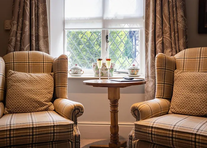 The Red Lion Hotel