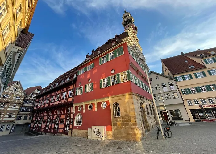 Secondhome Stuttgart: Charming Apartment Near Esslingen's Historic Center