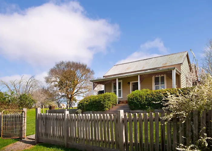 Table Hill Cottage - Dog Friendly Retreat
