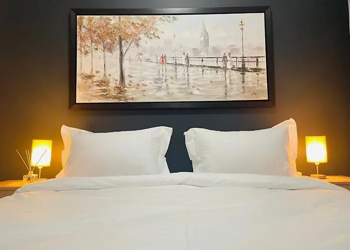 Apparent Self Catering