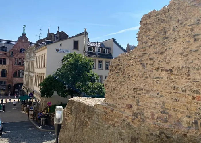 City-Apartment, 2 Schlafzimmer, Parkhaus 150 M
