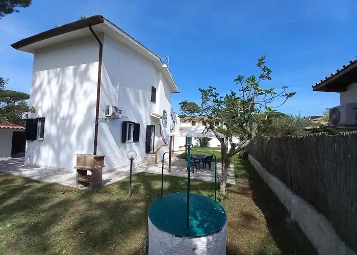 Villa Amalia - Condominium Private Beach